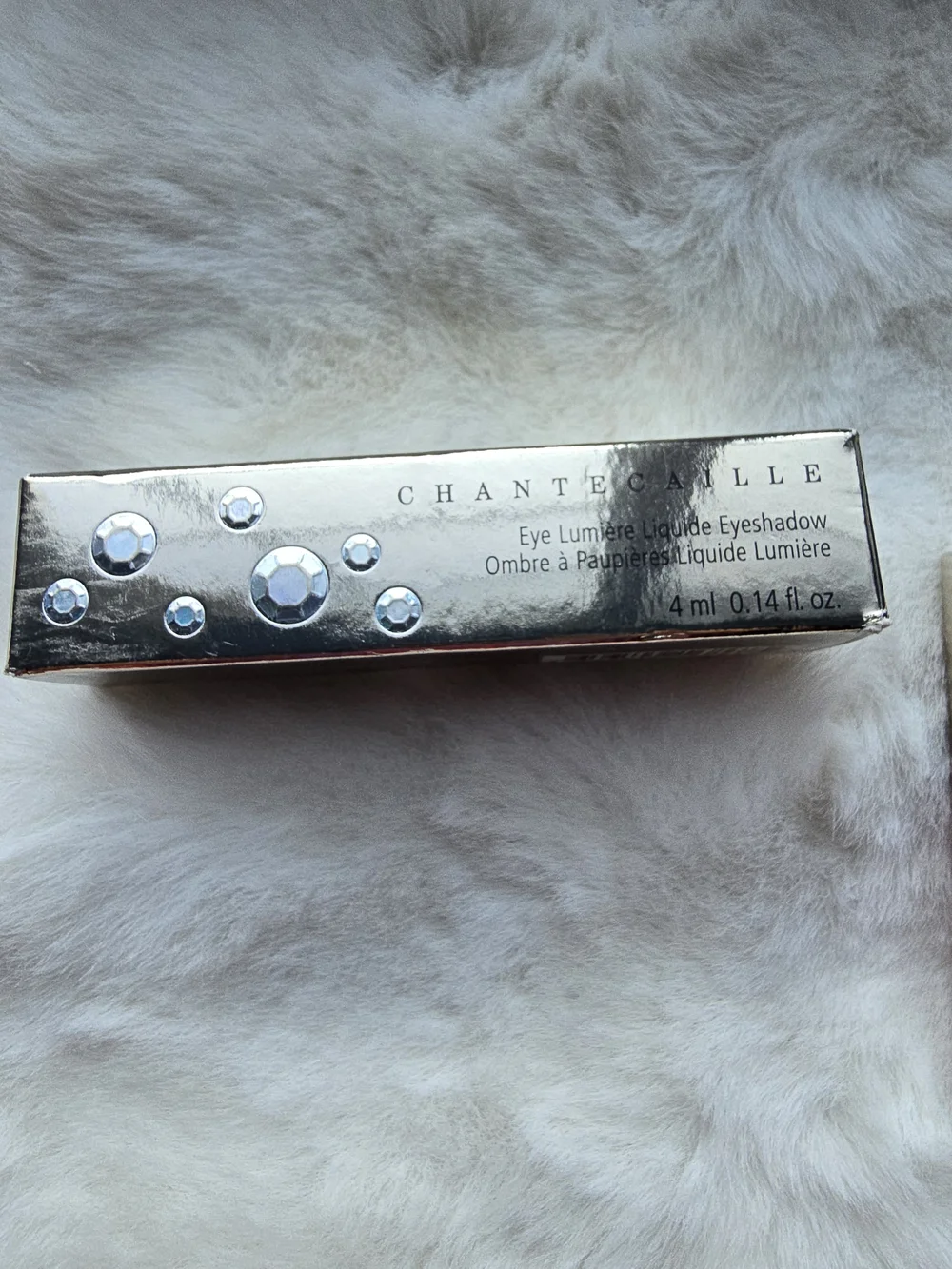 Chantecaille Eye Lumiere Liquid Eye Shadow Long-wearing Tulle Limited Edition